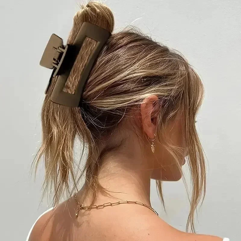 Large Shark Jaw Hair Clips